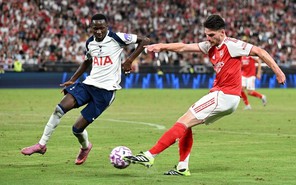 Arsenal thua sát nút Tottenham trong ngày Viktor Gyokeres ra mắt