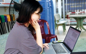 Gen alpha lập kế hoạch hè bằng AI