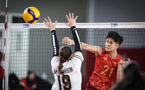 Tuyển bóng chuyền nữ U21 Việt Nam để thua U21 Chile 1-3