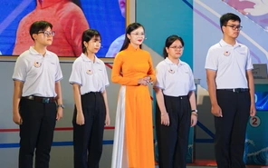 Ai là chủ nhân vòng nguyệt quế cuộc thi tháng thứ 9 Đường đến vinh quang?