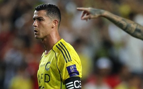 Ronaldo chạm một tay tới Siêu cúp Saudi Arabia