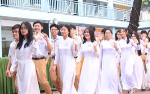 Tổ chức dạy học 2 buổi/ngày theo từng cấp học ra sao?