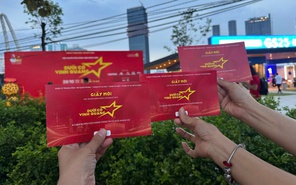 Cách xem chương trình Dưới cờ vinh quang ngay tại nhà