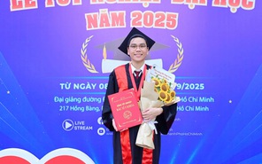 Cú 'hat-trick' của thủ khoa Trường đại học Y Dược TP.HCM