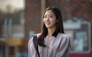 Điều ít ai biết về Kim Go Eun của You and everything else