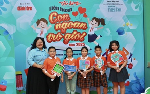 Tự hào khi học trò được tuyên dương Con ngoan trò giỏi