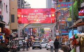 Bạn trẻ gửi gắm thông điệp đến Đại hội Đảng