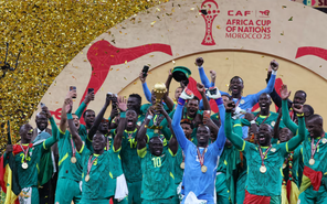 Senegal vô địch AFCON trong trận đấu đầy hỗn loạn