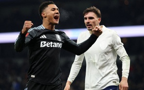 Fenerbahce đấu Aston Villa: 3 điểm cho đại diện nước Anh?