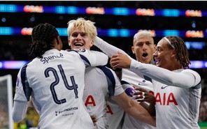 Tottenham đấu Burnley: Không được phép sảy chân