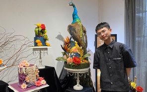 Hoa kem sống động như thật qua bàn tay khéo léo của nghệ sĩ làm bánh gen Z