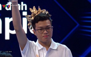 Đường lên đỉnh Olympia: Nam sinh Hà Nội giành chiến thắng với số điểm 300