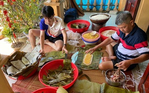 Người trẻ chuẩn bị đón năm mới Bính Ngọ: bận rộn mà vui