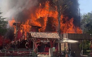 Cháy lớn quán cà phê ở phường Hiệp Bình mùng 6 Tết