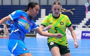 Philippines hoà Úc, futsal nữ Việt Nam giành vé vào bán kết