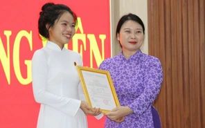 Hành trình trưởng thành của cô bạn đảng viên 18 tuổi