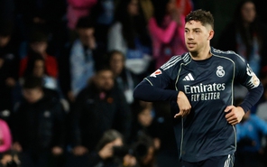 Valverde "gánh" hàng công Real Madrid đấu với Elche