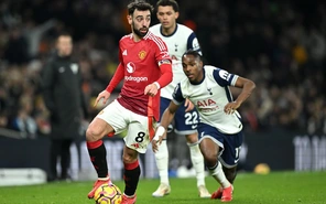 Man United đấu Aston Villa bằng đội hình nào?