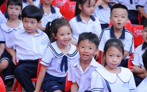 Gặp gỡ những gương mặt 'Con ngoan trò giỏi' đáng yêu của Trường tiểu học Nguyễn Thái Học