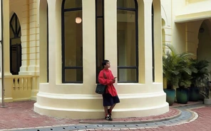 Giới trẻ rầm rộ khoe hình check-in Nhà văn hoá Thanh niên mới