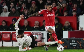 Midtjylland đấu Nottingham: đại diện Ngoại hạng Anh bị đẩy vào thế khó