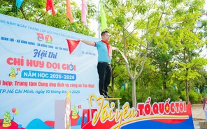 Làm sao để phát Semaphore chuẩn từng góc độ, rõ từng 'nét' chữ?