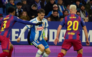 Barcelona đấu Espanyol: hai đẳng cấp trái ngược