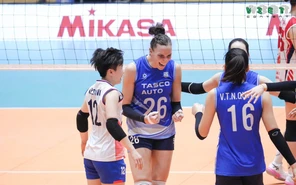 Bóng chuyền nữ: hạ Thanh Hóa 3-0, Hà Nội Tasco Auto thắng trận thứ 5 liên tiếp