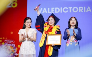 100% sinh viên UEF tốt nghiệp đạt chuẩn ngoại ngữ quốc tế