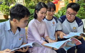 Bộ ba bạn thân đoạt giải nhất, nhì học sinh giỏi TP.HCM