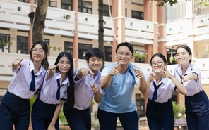 Trường THPT Nguyễn Hữu Huân tuyển sinh lớp 10: có lớp tích hợp, đa dạng tổ hợp môn