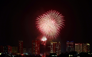 Tối nay 28-4 Hà Nội tổ chức bắn pháo hoa, xem ở đâu?