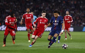 Liverpool gục ngã trên sân của PSG