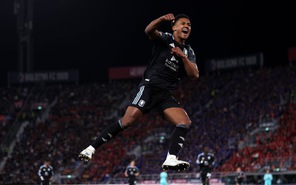 Tin bóng đá ngày 10-4: Aston Villa và Crystal Palace giành chiến thắng ở cúp châu Âu