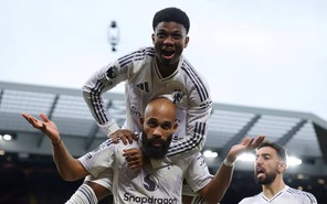 Lịch thi đấu vòng 35 Ngoại hạng Anh: tâm điểm Liverpool đấu Man United