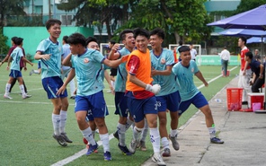 Thắng trên chấm luân lưu, Trường PTNK TDTT Bình Chánh vào chung kết bóng đá nam