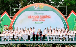 Hội đồng Đội TP.HCM tuyên dương 160 liên đội trưởng tiêu biểu năm học 2025 - 2026