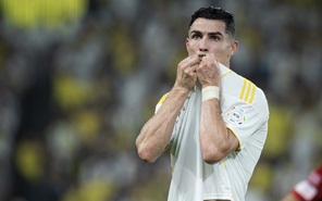Cú đúp của Ronaldo đưa Al Nassr tới chức vô địch Saudi Pro League