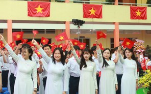 Hành trình nửa thế kỷ đầy tự hào của Trường THPT Nguyễn Trung Trực