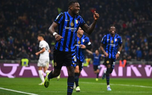 Inter Milan đấu Parma: chờ ngày lên ngôi vương