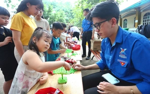Thiếu nhi phường Tân Thới Hiệp vui hội hè, hưởng ứng Tháng hành động 'Vì trẻ em'