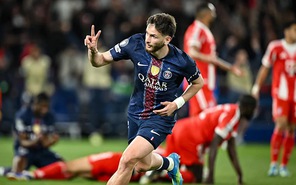 Kvaratskhelia được vinh danh là cầu thủ hay nhất Champions League