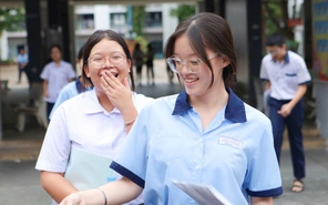 Thí sinh tự tin chinh phục điểm 8 môn tiếng Anh kỳ thi tuyển sinh lớp 10