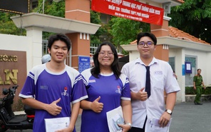 Thí sinh nói đề toán thi tốt nghiệp THPT 'dễ thở', mong điểm cao