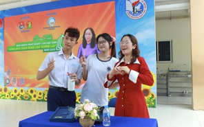 Phường Đông Hưng Thuận tổ chức hướng nghiệp cho học sinh cuối cấp