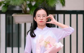 Thủ khoa chuyên văn THPT chuyên Trần Phú (Hải Phòng) duy trì thói quen đọc sách