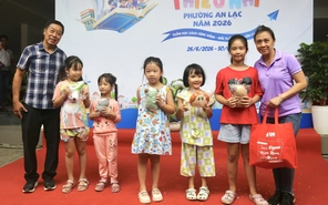 Thiếu nhi học cách bảo vệ bản thân cùng "Em tự tin - Em an toàn"