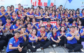 Hàng ngàn sinh viên tình nguyện hào hứng ra quân Tiếp sức mùa thi năm 2026 tại TP.HCM