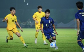U19 Thái Lan đánh bại Malaysia, U19 Việt Nam rộng cửa vào bán kết