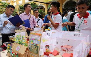 Teen TP.HCM hào hứng tham gia ngày hội STEM Day
